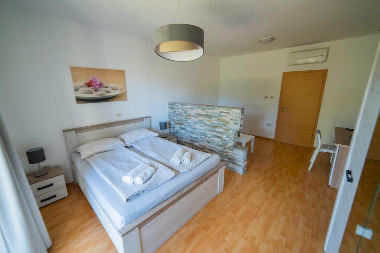 Harmony Inn Apartments Portoroz Exterior foto